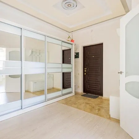 Vip 2 Bedrooms With Sea View Apartment Odesa